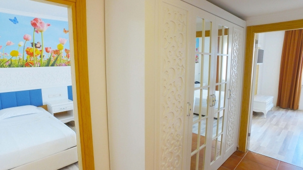 EFTALIA VILLAGE HOTEL *****