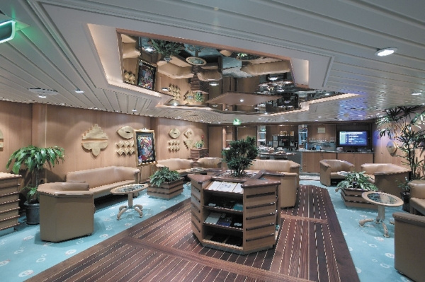 AZ ATLANTI-ÓCEÁNON ÁT - 13 éjszakás hajóút, Explorer of the Seas