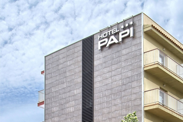 Hotel Papi*** - FP