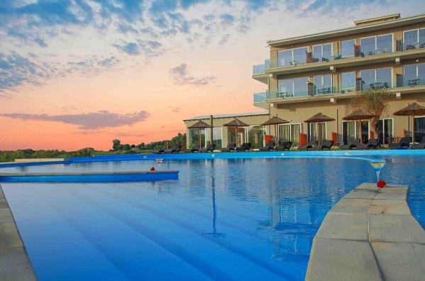 LAGUNA HOLIDAY RESORT ****