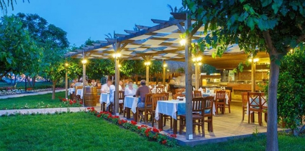 LUCIDA BEACH HOTEL *****