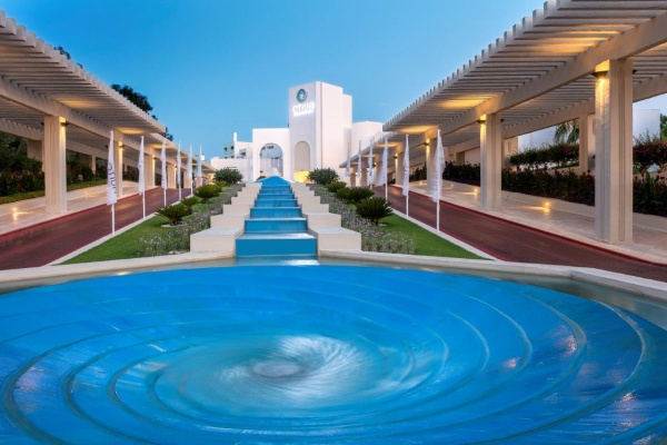 Seven Seas Hotel Blue***** - UAI, repülővel