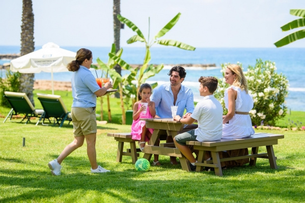 Constantinou Bros Athena Beach Hotel