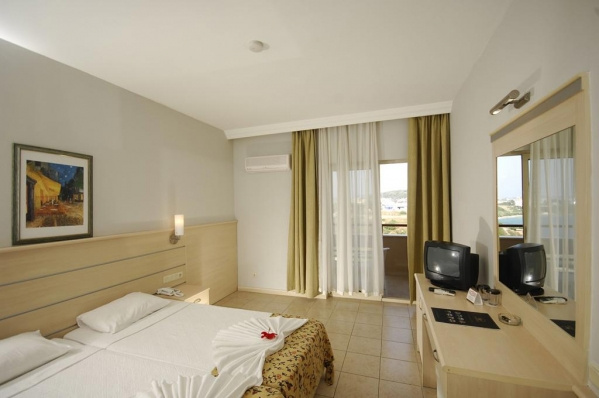 Aska Bayview Resort ****