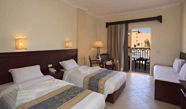 The Three Corners Sunny Beach Resort ****