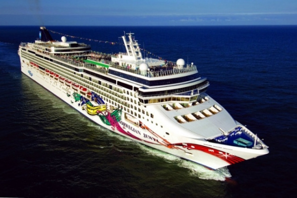 Norwegian Jewel - 14 éjszakás ázsiai hajóút - Bangkok-Szingapúr (Thaiföld, Indonézia és Vietnám) (Hajó)