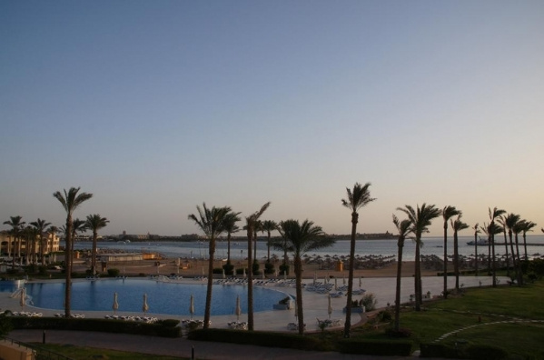 CLEOPATRA LUXURY MAKADI RESORT  *****