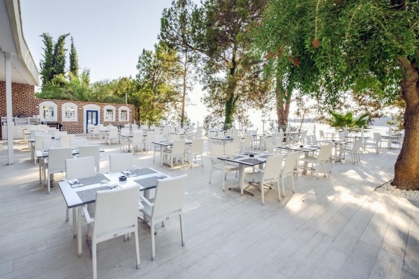Utopia Beach Club ****