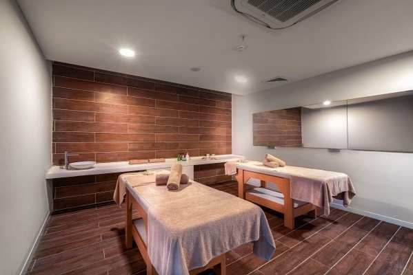 Orfeus Queen Hotel ****