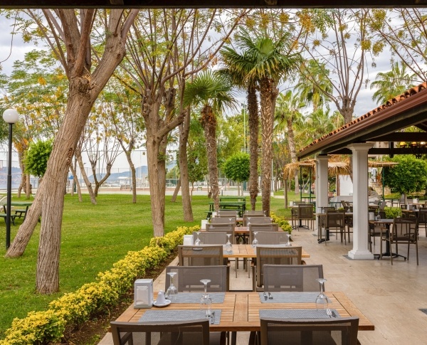 LABRANDA ALANTUR RESORT *****