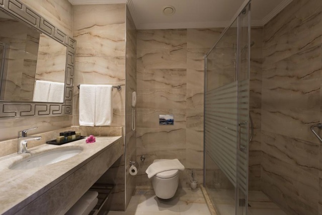 Öz Hotels SUI Resort Hotel