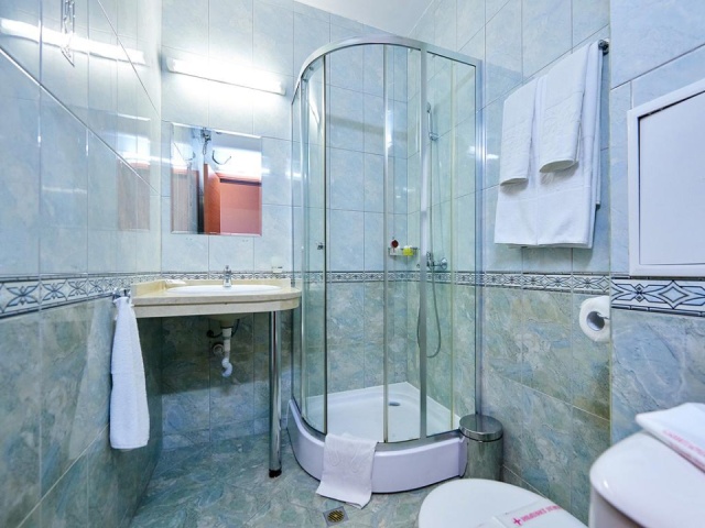 Karolina Hotel & Apartments