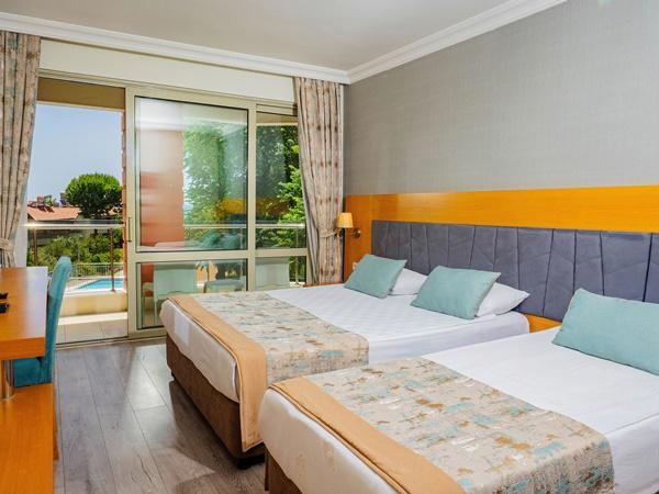 Sirma Hotel