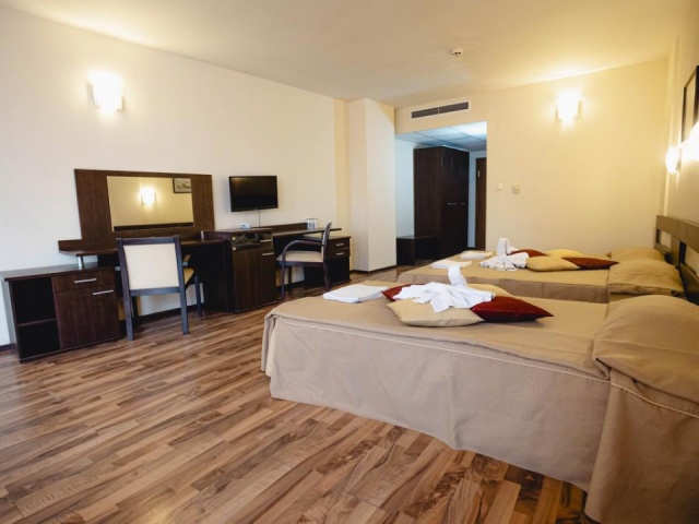 Sun Palace Hotel