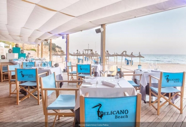 BE LIVE EXPERIENCE COSTA PALMA **** Cala Mayor repülővel