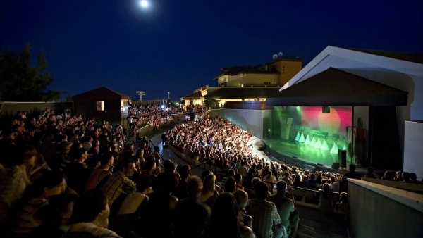 CLUB GRAND AQUA *****