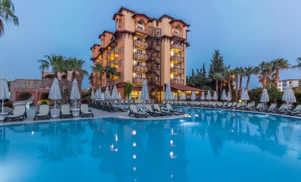 Villa Side Hotel ****