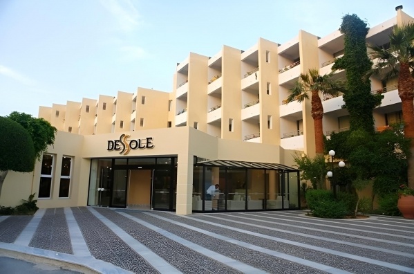 DESSOLE DOLPHIN BAY RESORT ****
