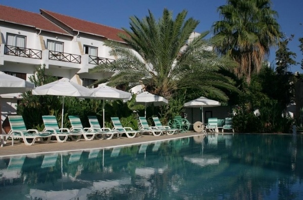 TOPSET HOTEL ***