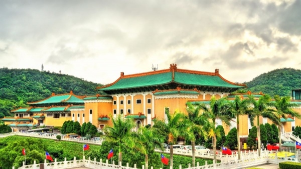 ÁZSIAI NAGYVÁROSOK - PEKING - SZÖUL - TAIPEI ****