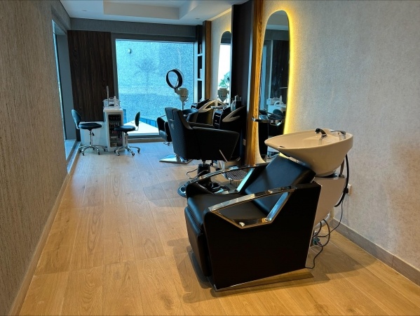 SEA POINT HOTELS LLC ****