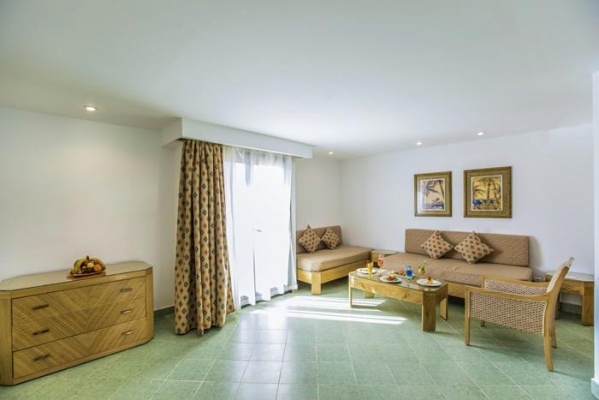 Sunrise Holidays Resort *****