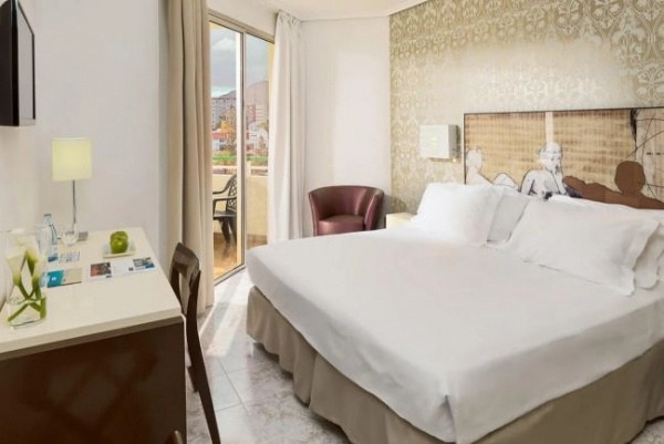 Tenerife, a Kanári-szigetek ékköve - csoportos utazás magyar idegenvezetéssel 2026.03.15-22.