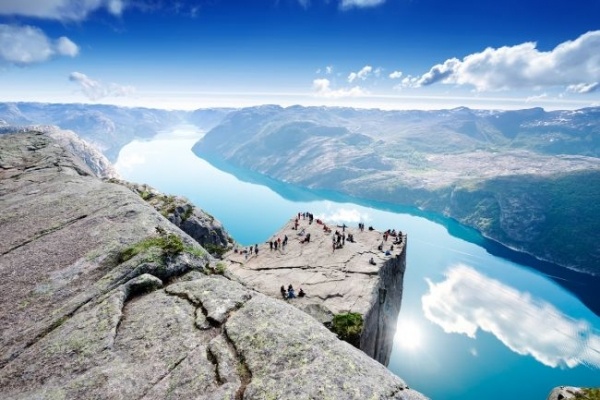 A fjordok királysága - csoportos norvégiai körutazás magyar idegenvezetéssel 2026.06.28.-07.05.