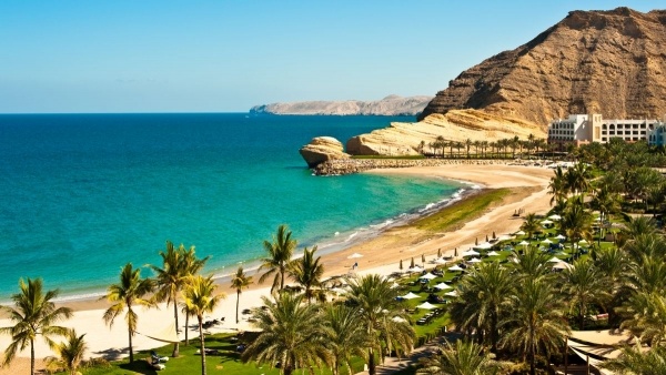 NAGY KÖRUTAZÁS AZ EMIRÁTUSOKBAN ÉS OMÁNBAN ***