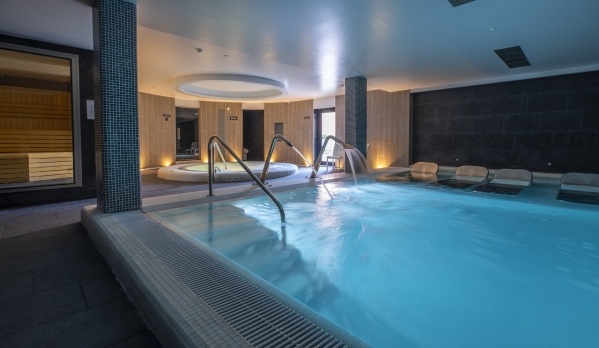 Rosamar es Blau - Only Adults ****