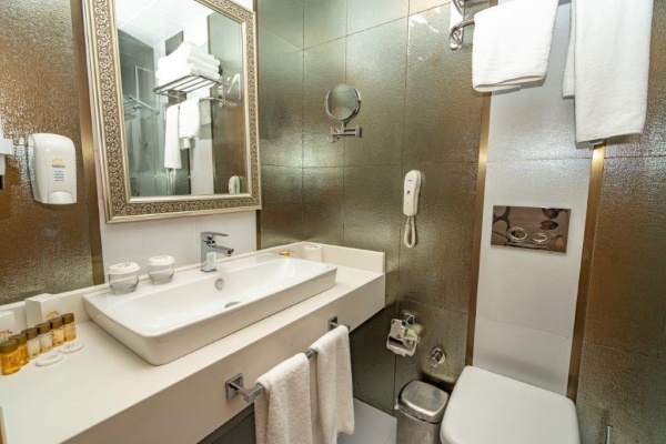 The Marilis Hill Resort***** - AI, repülővel