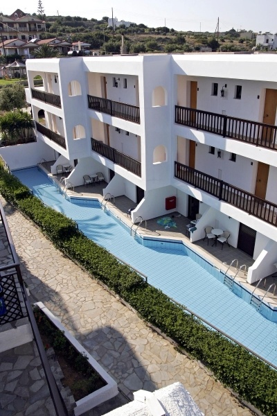 HERSONISSOS MARIS ****