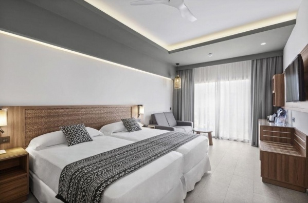 RIU PALACE SANTA MARIA *****