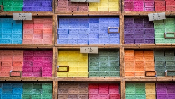 PROVENCE SZÍNEI ***