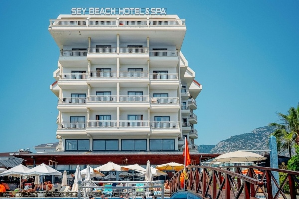 Sey Beach Hotel & Spa ****