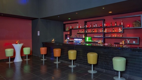 Royal Dragon Hotel *****