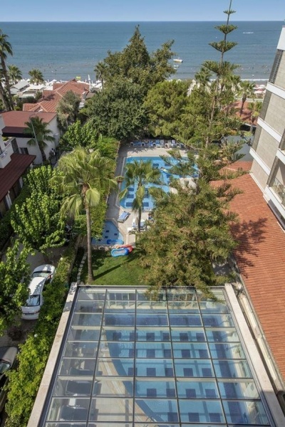 Trendy Side Beach (Adults Only 16+) ****