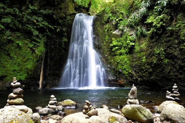 A varázslatos Azori-szigetek - csoportos körutazás magyar idegenvezetéssel 2026.08.16-23.