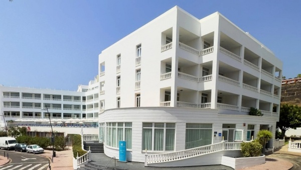 BLUE SEA LAGOS DE CESAR ****