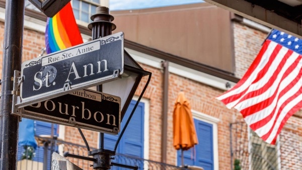 USA - A TITOKZATOS DÉL ***