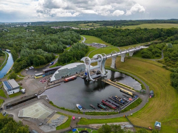 SKÓCIA ÉS A HEBRIDÁK SZIGETEI