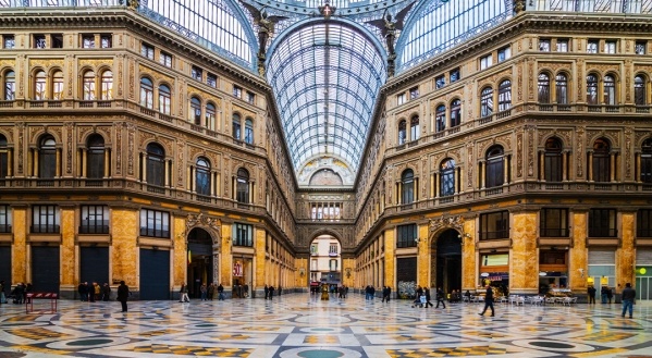 A Nápolyi-öböl titkai