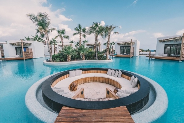 STELLA ISLAND RESORT & SPA  *****