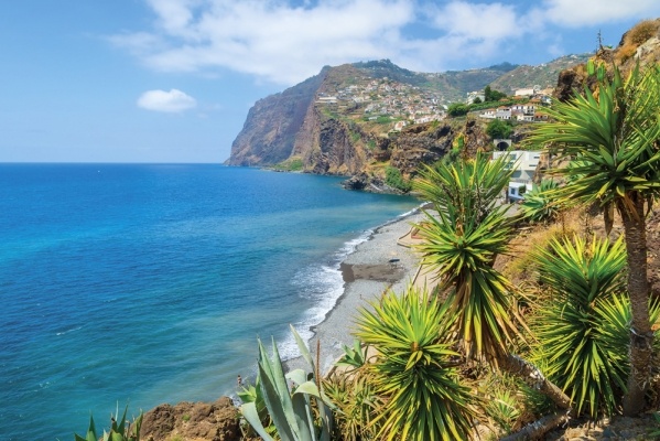 Madeira mesés kertjei, repülővel