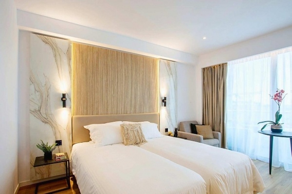 Cavo Maris Beach Hotel ****