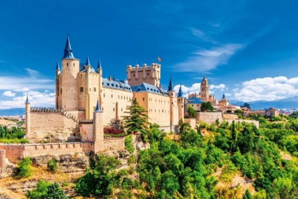 Spanyol királyi városok - Madrid, Toledo, Segovia - csoportos októberi utazás 2026.10.16-19.