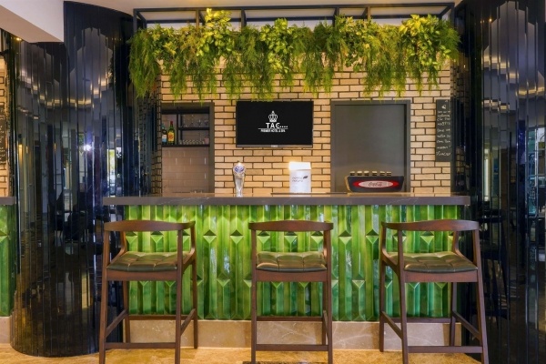 Tac Premier Hotel ****