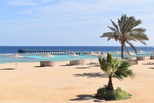 Wadi Lahmy Azur Resort ***