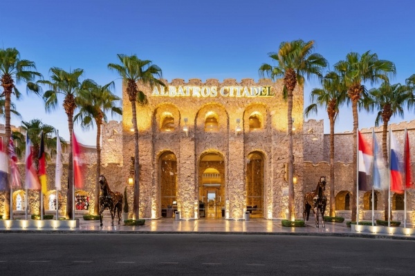 Pickalbatros Citadel Resort Sahl Hasheesh *****