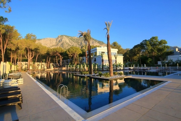 Siu Collection *****